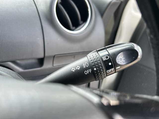 ダイハツ タント カスタム RS 東京都 2012(平24)年 11.9万km パールホワイトⅢ KENWOODナビ（MDV-L402）/（iPod/USB）/純正14インチアルミホイール/片側パワースライドドア/純正ドアバイザー/純正フロアマット/スマートキー/保証書/取説書