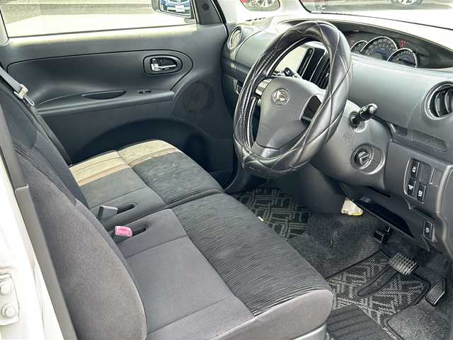 ダイハツ タント カスタム RS 東京都 2012(平24)年 11.9万km パールホワイトⅢ KENWOODナビ（MDV-L402）/（iPod/USB）/純正14インチアルミホイール/片側パワースライドドア/純正ドアバイザー/純正フロアマット/スマートキー/保証書/取説書