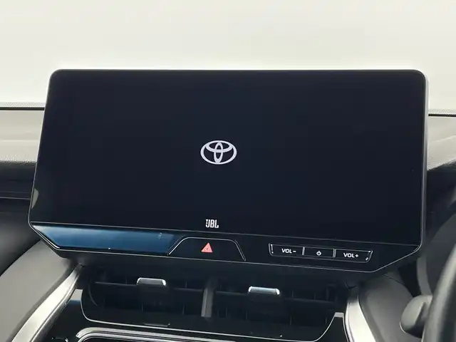 トヨタ ハリアー Z レザーパッケージ 新潟県 2023(令5)年 2.9万km プラチナホワイトパールマイカ メーカーオプションナビ/JBLサウンド/フルセグテレビ/Bluetooth/調光パノラマルーフ/デジタルインナーミラー/アラウンドビューモニター/パワーシート/前席シートヒーター/前席エアシート/パワーバックドア/ETC2.0/プッシュスタート/スマートキー/電動格納ミラー/レーンキープアラート/コーナーセンサー/LEDライト/オートハイビーム/オートライト