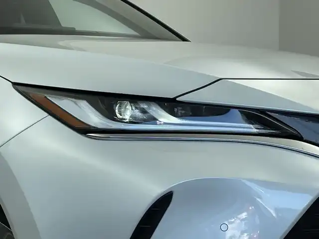 トヨタ ハリアー Z レザーパッケージ 新潟県 2023(令5)年 2.9万km プラチナホワイトパールマイカ メーカーオプションナビ/JBLサウンド/フルセグテレビ/Bluetooth/調光パノラマルーフ/デジタルインナーミラー/アラウンドビューモニター/パワーシート/前席シートヒーター/前席エアシート/パワーバックドア/ETC2.0/プッシュスタート/スマートキー/電動格納ミラー/レーンキープアラート/コーナーセンサー/LEDライト/オートハイビーム/オートライト