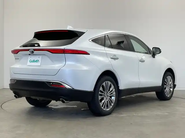 トヨタ ハリアー Z レザーパッケージ 新潟県 2023(令5)年 2.9万km プラチナホワイトパールマイカ メーカーオプションナビ/JBLサウンド/フルセグテレビ/Bluetooth/調光パノラマルーフ/デジタルインナーミラー/アラウンドビューモニター/パワーシート/前席シートヒーター/前席エアシート/パワーバックドア/ETC2.0/プッシュスタート/スマートキー/電動格納ミラー/レーンキープアラート/コーナーセンサー/LEDライト/オートハイビーム/オートライト