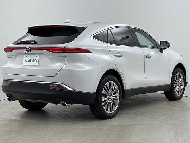 トヨタ ハリアー Z レザーパッケージ 道央・札幌 2023(令5)年 2.9万km プラチナホワイトパールマイカ ・メーカーオプションナビ&BT&TV&USB&AppleCarplay&AndroidAuto/・JBLプレミアムサウンド/・パワーバックドア/・調光パノラマルーフ/・トヨタセーフティセンス/・コーナーセンサー/・ブラインドスポットモニター/・デジタルインナーミラー/・アラウンドビューモニター/・前席パワーシート/・前席シートヒーター/・前席ベンチレーションシート/・ETC2.0/・電動格納ミラー/・ドアミラーヒーター/・LEDライト/・フォグランプ/・オートハイビーム/・オートライト/・スマートキー