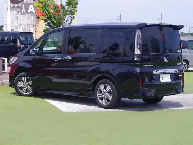 ホンダ ステップワゴン スパーダ eHEV G EXホンダS 千葉県 2021(令3)年 5.1万km プレミアムスパークルブラックパール ホンダセンシング/・衝突軽減ブレーキ（CMBS）/・車線維持支援システム（LKAS）/・アダプティブクルーズコントロール（ACC）/・後方誤発進抑制機能/・誤発進抑制機能/両側パワースライドドア/純正メモリーナビ/地デジTV/【DVD/CD再生機能　Bluetooth接続】/バックカメラ/ドライブレコーダー（前後撮影）/ハーフレザーシート/前席シートヒーター/ETC/LEDヘッドライト/フォグライト/ウインカーミラー/純正16インチアルミホイル/サイド/カーテンエアバッグ/Honda スマートキー