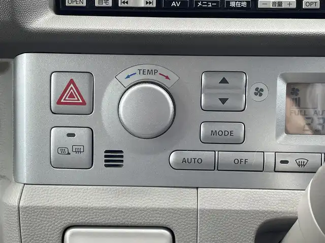 スズキ エブリィ ワゴン PZターボ 岩手県 2011(平23)年 7万km シルキーシルバーメタリック 社外ナビ/AM/FM/CD/DVD/Bluetooth/フルセグTV/バックカメラ/ETC/片側パワースライドドア/シートヒーター/HIDヘッドライト/フォグランプ/電動格納ミラー/純正13インチAW/社外13インチAWスタットレスタイヤ積載/純正フロアマット/ドアバイザー/保証書/取扱説明書