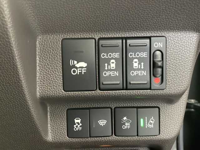 ホンダ フリード ハイブリット G ホンダセンシング 長野県 2019(平31)年 3万km モダンスティールM ホンダセンシング/純正9インチナビ/フルセグテレビ/CD/DVD/Bluetooth　/両側パワースライドドア/クルーズコントロール　/バックカメラ　/フロントデアイサー/LEDヘッドライト　/オートライト　/ビルドインETC/スマートキー/プッシュスタート　/純正フロアマット　/純正AW　/レーンキープアシスト/横滑り防止装置/LEDヘットライト