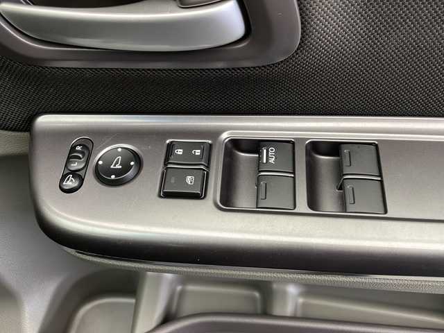 ホンダ フリード ハイブリット G ホンダセンシング 長野県 2019(平31)年 3万km モダンスティールM ホンダセンシング/純正9インチナビ/フルセグテレビ/CD/DVD/Bluetooth　/両側パワースライドドア/クルーズコントロール　/バックカメラ　/フロントデアイサー/LEDヘッドライト　/オートライト　/ビルドインETC/スマートキー/プッシュスタート　/純正フロアマット　/純正AW　/レーンキープアシスト/横滑り防止装置/LEDヘットライト