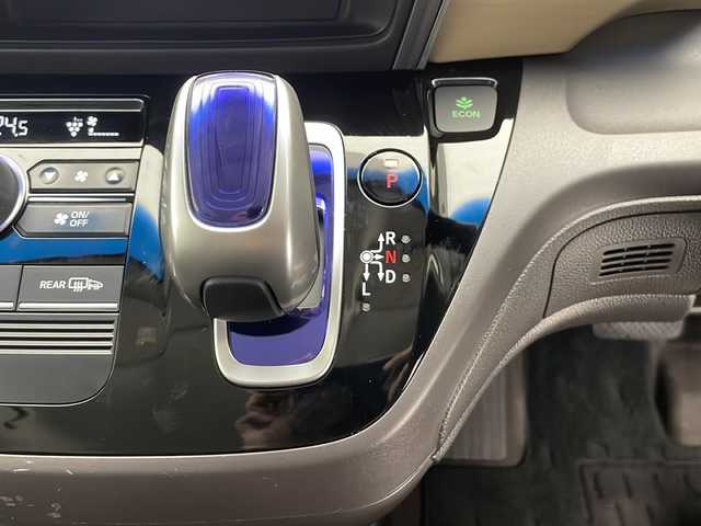 ホンダ フリード ハイブリット G ホンダセンシング 長野県 2019(平31)年 3万km モダンスティールM ホンダセンシング/純正9インチナビ/フルセグテレビ/CD/DVD/Bluetooth　/両側パワースライドドア/クルーズコントロール　/バックカメラ　/フロントデアイサー/LEDヘッドライト　/オートライト　/ビルドインETC/スマートキー/プッシュスタート　/純正フロアマット　/純正AW　/レーンキープアシスト/横滑り防止装置/LEDヘットライト