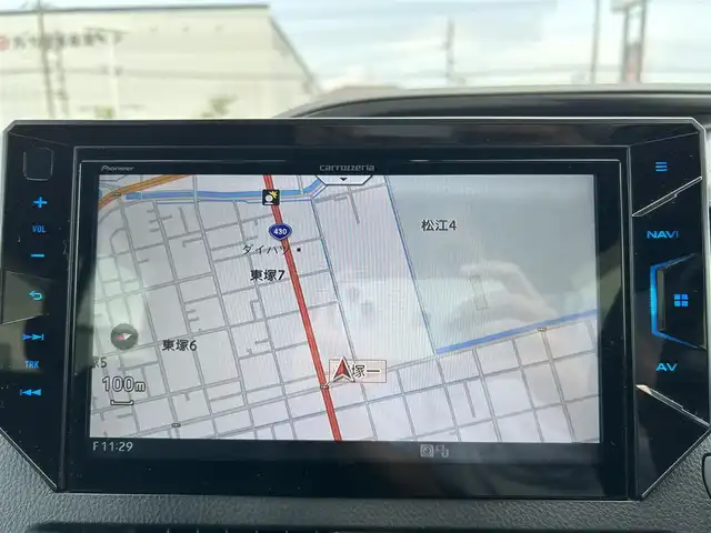 トヨタ エスクァイア ハイブリッド Gi プレミアムパッケージ ブラックテーラード 岡山県 2019(令1)年 9.6万km スパークリングブラックパールクリスタルシャイン 登録時走行距離95162km/社外10インチナビ/フルセグTV(AM.FM.CD.DVD.TV.BT)/両側パワースライドドア/バックカメラ/ETC/ドライブレコーダー/シートヒーター/クリアランスソナー/衝突軽減ブレーキ/クルーズコントロール/レーンキープアシスト/オートマチックハイビーム/アイドリングストップ/15インチ純正AW/純正フロアマット