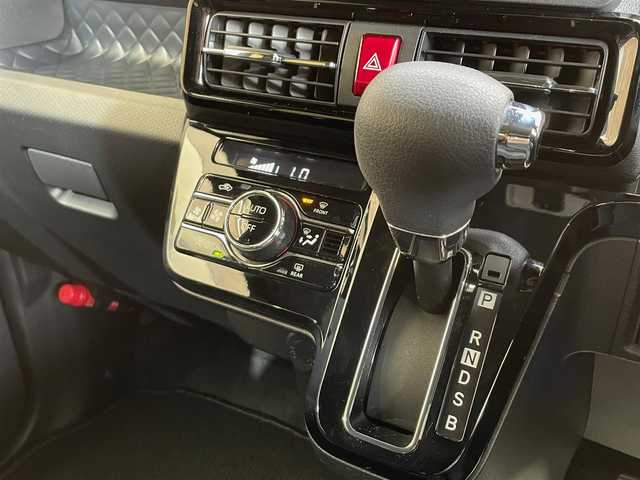 ダイハツ タント カスタム X 岩手県 2021(令3)年 2.2万km プラムブラウンクリスタルマイカ ４WD/ピラーレスミラクルオープンドア/運転席ロングスライドシート/両側パワースライドドア/スマートアシスト/衝突回避支援ブレーキ/ブレーキ制御付き誤発進抑制機能/車線逸脱警報・車線逸脱抑制機能/ハイビームシステム/標識認識機能/先行車発進お知らせ機能/コーナーセンサー/横滑り防止装置/アイドリングストップ/シートヒーター/ETC/オートライト/LEDヘッドライト/純正14インチアルミホイール