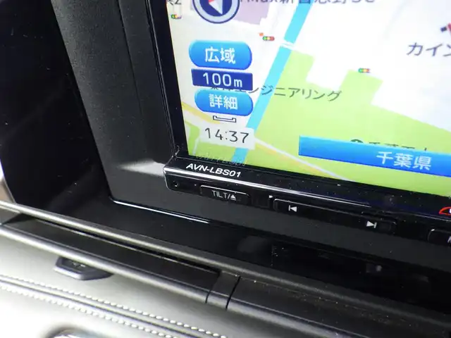 日産 セレナ ハイウェイスター V 千葉県 2023(令5)年 3.2万km プリズムホワイト プロパイロット/両側パワースライドドア/社外SDナビ/【Bluetooth接続】/アラウンドビューモニター/革巻きステアリング/ETC/LEDヘッドライト/フォグライト/ウインカーミラー/コーナーセンサー/純正16インチアルミホイル/サイド/カーテンエアバッグ/インテリジェントキー