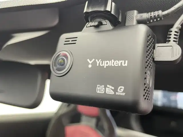 日産 フェアレディ Ｚ ニスモ 富山県 2024(令6)年 0.8万km グレーⅡ ワンオーナー/純正ナビ（AM/FM/USB/BT）/フルセグTV/バックカメラ/エマージェンシーブレーキ/インテリジェントクルーズコントロール/車線逸脱警報/ハイビームアシスト/LEDヘッドライト/クリアランスソナー/ハーフレザーシート/ドライブレコーダー/ビルトインETC/パドルシフト/レーダー探知機/スマートキー×２/プッシュスタート/純正フロアマット/取扱説明書/保証書