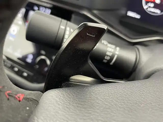日産 フェアレディ Ｚ ニスモ 富山県 2024(令6)年 0.8万km グレーⅡ ワンオーナー/純正ナビ（AM/FM/USB/BT）/フルセグTV/バックカメラ/エマージェンシーブレーキ/インテリジェントクルーズコントロール/車線逸脱警報/ハイビームアシスト/LEDヘッドライト/クリアランスソナー/ハーフレザーシート/ドライブレコーダー/ビルトインETC/パドルシフト/レーダー探知機/スマートキー×２/プッシュスタート/純正フロアマット/取扱説明書/保証書