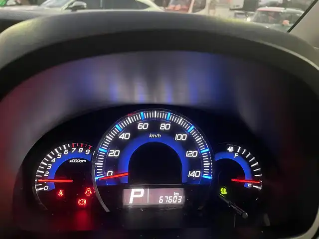 スズキ ワゴンＲ スティングレー TS 神奈川県 2008(平20)年 6.8万km スペリアホワイト キセノンフォヘッドライト/フォグランプ/純正ＡＷ/ＥＴＣ/カーオーディオプレイヤー/ドアパネルイルミネーション