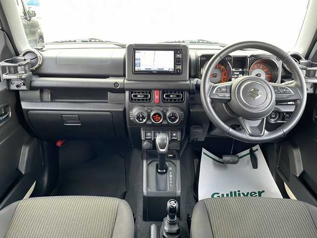 スズキ ジムニー XC 道北・旭川 2020(令2)年 3万km シフォンアイボリーM /4WD//禁煙車//ワンオーナー//純正メモリーナビ//CD/DVD/SD/BT/MSV/USB/TV//バックカメラ//セーフティ//デュアルカメラサポートブレーキ//レーンキープアシスト//クルーズコントロール//オートハイビーム//オートライト//LEDヘッドライト//フォグランプ//ヘッドライトウォッシャー//シートヒーター//ミラーヒーター//ビルトインETC//純正前後ドライブレコーダー//純正フロアマット//ドアバイザー//オールテレングッドリッチホワイトレター//純正マットフラップ//ハーフキャリア//純正オプショングリル