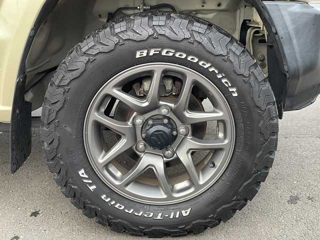 スズキ ジムニー XC 道北・旭川 2020(令2)年 3万km シフォンアイボリーM /4WD//禁煙車//ワンオーナー//純正メモリーナビ//CD/DVD/SD/BT/MSV/USB/TV//バックカメラ//セーフティ//デュアルカメラサポートブレーキ//レーンキープアシスト//クルーズコントロール//オートハイビーム//オートライト//LEDヘッドライト//フォグランプ//ヘッドライトウォッシャー//シートヒーター//ミラーヒーター//ビルトインETC//純正前後ドライブレコーダー//純正フロアマット//ドアバイザー//オールテレングッドリッチホワイトレター//純正マットフラップ//ハーフキャリア//純正オプショングリル