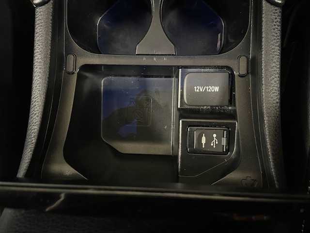 トヨタ ハリアー ハイブリッド プログレス 道央・札幌 2018(平30)年 2.8万km ホワイトパールクリスタルシャイン 【2510036602】/４ＷＤ　/トヨタセーフティセンス　/純正ナビ　/全方位カメラ　/ＴＲＤフルエアロ　/レーダークルーズ　/運転席電動シート　/電動リアゲート　/ハーフレザーシート　/純正１８インチアルミホイール　/ＬＥＤヘッドライト