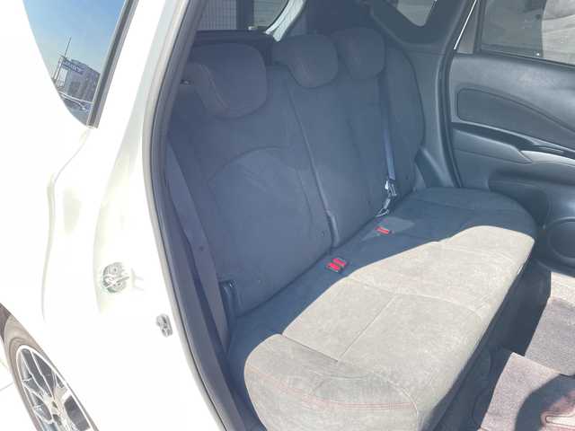 日産 ノート e－パワー ニスモ 愛知県 2018(平30)年 3.7万km ブリリアントホワイトパール 純正ナビ/全方位カメラ/バックカメラ/レーダークルーズコントロール/コーナーセンサー/インテリジェントミラー/ドライブレコーダー/ETC2.0/衝突軽減システム/フルセグ/CD DVD/Bluetooth/ステアリングスイッチ/スマートキー/プッシュスタート