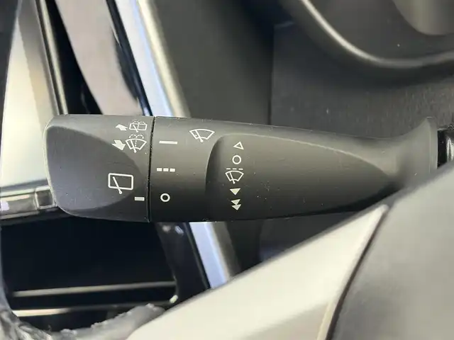 トヨタ タンク カスタムG 愛知県 2019(平31)年 5.1万km パールホワイトⅢ 純正９インチナビ（フルセグTV・HDMI・USB・ラジオ）/バックカメラ/両側パワースライドドア/純正ドライブレコーダー/ビルトインETC2.0/クルーズコントロール/シートヒーター/コーナーセンサー/オートハイビーム/LEDヘッドライト/ロールサンシェード/純正アルミホイール/スペアキー