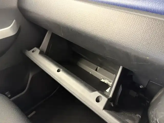 トヨタ タンク カスタムG 愛知県 2019(平31)年 5.1万km パールホワイトⅢ 純正９インチナビ（フルセグTV・HDMI・USB・ラジオ）/バックカメラ/両側パワースライドドア/純正ドライブレコーダー/ビルトインETC2.0/クルーズコントロール/シートヒーター/コーナーセンサー/オートハイビーム/LEDヘッドライト/ロールサンシェード/純正アルミホイール/スペアキー