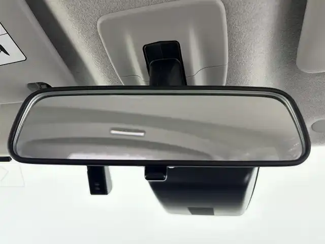 トヨタ タンク カスタムG 愛知県 2019(平31)年 5.1万km パールホワイトⅢ 純正９インチナビ（フルセグTV・HDMI・USB・ラジオ）/バックカメラ/両側パワースライドドア/純正ドライブレコーダー/ビルトインETC2.0/クルーズコントロール/シートヒーター/コーナーセンサー/オートハイビーム/LEDヘッドライト/ロールサンシェード/純正アルミホイール/スペアキー