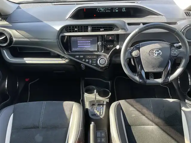 トヨタ アクア G G’s 東京都 2014(平26)年 9万km スーパーレッドⅤ (株)IDOMが運営する【じしゃロン昭島店】の自社ローン専用車両になります。こちらは現金またはオートローンご利用時の価格です。自社ローンご希望の方は別途その旨お申付け下さい/ディーラーOPナビ/BT/SD/CD/DVD/フルセグTV/ミラーリング/バックカメラ/ドライブレコーダー前/スマートキー/USB入力端子/社外ETC/ドアバイザー/AUTOライト/LEDライト/電動格納ミラー