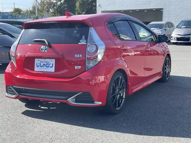 トヨタ アクア G G’s 東京都 2014(平26)年 9万km スーパーレッドⅤ (株)IDOMが運営する【じしゃロン昭島店】の自社ローン専用車両になります。こちらは現金またはオートローンご利用時の価格です。自社ローンご希望の方は別途その旨お申付け下さい/ディーラーOPナビ/BT/SD/CD/DVD/フルセグTV/ミラーリング/バックカメラ/ドライブレコーダー前/スマートキー/USB入力端子/社外ETC/ドアバイザー/AUTOライト/LEDライト/電動格納ミラー