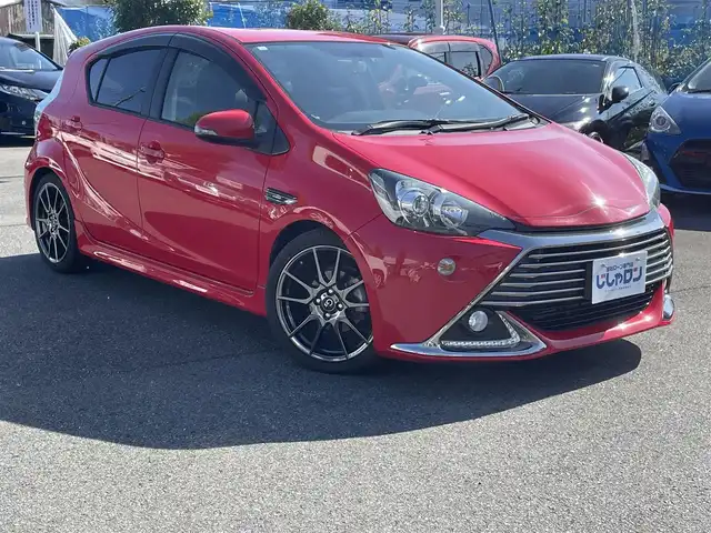 トヨタ アクア G G’s 東京都 2014(平26)年 9万km スーパーレッドⅤ (株)IDOMが運営する【じしゃロン昭島店】の自社ローン専用車両になります。こちらは現金またはオートローンご利用時の価格です。自社ローンご希望の方は別途その旨お申付け下さい/ディーラーOPナビ/BT/SD/CD/DVD/フルセグTV/ミラーリング/バックカメラ/ドライブレコーダー前/スマートキー/USB入力端子/社外ETC/ドアバイザー/AUTOライト/LEDライト/電動格納ミラー