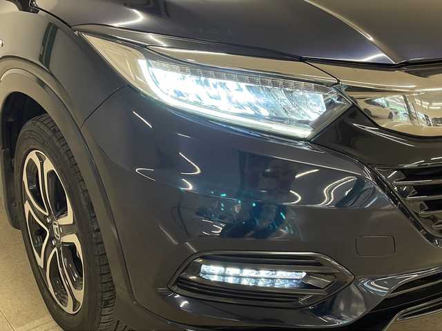 ホンダ ヴェゼル ハイブリッド Z ホンダセンシング 熊本県 2019(平31)年 6.9万km ミッドナイトブルービームM 純正８インチナビ/衝突軽減ブレーキ　/レーダークルーズコントロール　/ビルトイン/ＥＴＣ　/バックカメラ　/フルセグＴＶ　/ハーフレザー　/シートヒーター　/ドライブレコーダー　/コーナーセンサー　/ＬＥＤヘッドライト/保証書/取扱説明書
