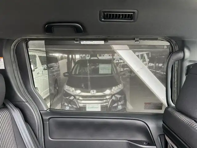 トヨタ ヴォクシー ZS 静岡県 2017(平29)年 4.3万km ブラック 純正9インチSDナビ/・フルセグ/CD/DVD/Bluetooth/USB/トヨタセーフティセンス/バックカメラ/ビルトインETC/両側パワースライドドア/クルーズコントロール/革巻きステアリング/・ステアリングスイッチ/オートライト/スマートキー/・プッシュスタート/LEDヘッドライト/・フォグランプ/電動格納ミラー/ウインカーミラー/後席サンシェード/社外アルミホイール/純正ドアバイザー