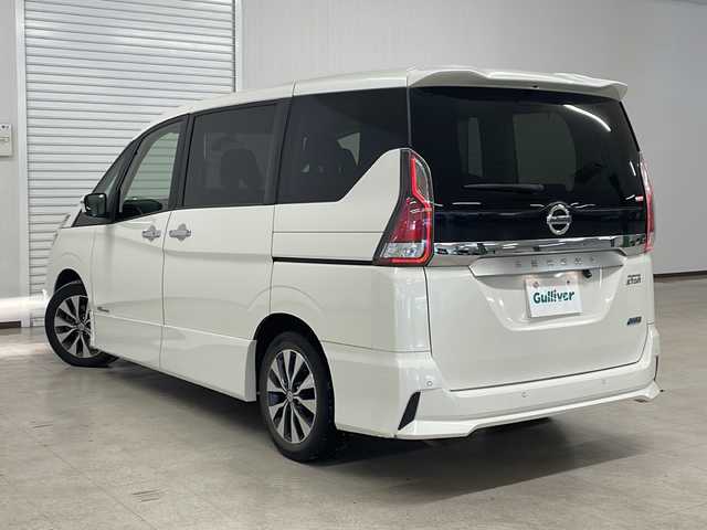 日産 セレナ ハイウェイスター プロパイロットED 熊本県 2017(平29)年 8.6万km ブリリアントホワイトパール ・社外ナビ　Carrozzeria[AVIC-RW801】/-BT/フルセグTV/CD/DVD/SD/USB/FM/AM/・バックカメラ/・プロパイロット/・社外フリップダウンモニター　carrozzeria【TVM-FW1020】/・電動パーキングブレーキ/・ブレーキホールド/・ステアリングリモコン/・衝突軽減ブレーキ/・横滑り防止装置/・両側パワースライドドア/・純正アルミ16インチ/・LEDヘッドライト/・フォグランプ/・カーテンエアバッグ/・オートライト/・アイドリングストップ/・ウィンカーミラー/・コーナーセンサー/・ETC