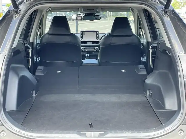 トヨタ ＲＡＶ４ ハイブリッドG 道央・札幌 2021(令3)年 3.1万km アティチュードブラックマイカ ４WD/モデリスタエアロ/純正ディーラーOPナビ/AM/FM/BT/フルセグ/トヨタセーフティセンス/プリクラッシュセーフティ/横滑り防止装置/レーダークルーズコントロール/レーンキープアシスト/クリアランスソナー/ブラインドスポットモニター/リアクロストラフィックアラート/パーキングサポートブレーキ/ロードサインアシスト/パノラミックビューモニター/ビルトインETC/ドライブレコーダー/自動防眩ミラー/EVMODE/DRIVEMODE切替/パワーバックドア/D席パワーシート/D席メモリーシート/前席シートヒーター/レザーシート/革巻きステアリング/ステアリングリモコン/ハンドルヒーター/AC100V/MTモード付AT/プッシュスタート/スマートキー/LEDヘッドライト/オートライト/オートハイビーム/フォグランプ/電動格納ミラー/ウィンカーミラー/純正フロアマット/ドアバイザー