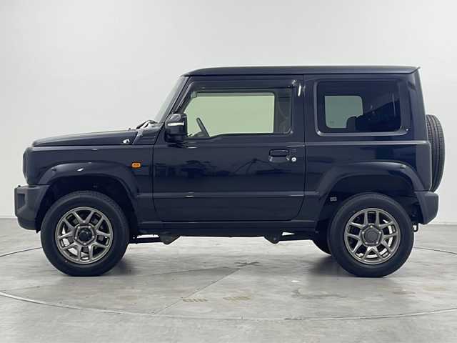 スズキ ジムニー XC 群馬県 2021(令3)年 2.8万km ブルーイッシュブラックパール3 純正8型ナビ　バックカメラ　衝突被害軽減ブレーキ　4WD ターボ車　フルセグTV　シートヒーター　オートハイビーム　ビルトインETC　レザーステアリング　LEDヘッドライト　クルーズコントロール　禁煙