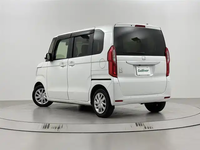 ホンダ Ｎ ＢＯＸ L 埼玉県 2022(令4)年 4.9万km プラチナホワイトパール 純正ディスプレイオーディオ（TV/BT/CD）/バックカメラ/レーダークルーズコントロール/横滑り防止装置/レーンキープアシスト/盗難防止装置/衝突軽減システム/LEDヘッドライト/ETC/片側パワースライドドア/純正フロアマット/ドライブレコーダー/スマートキー/プッシュスタート