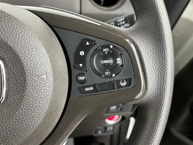 ホンダ Ｎ ＢＯＸ L 埼玉県 2022(令4)年 4.9万km プラチナホワイトパール 純正ディスプレイオーディオ（TV/BT/CD）/バックカメラ/レーダークルーズコントロール/横滑り防止装置/レーンキープアシスト/盗難防止装置/衝突軽減システム/LEDヘッドライト/ETC/片側パワースライドドア/純正フロアマット/ドライブレコーダー/スマートキー/プッシュスタート