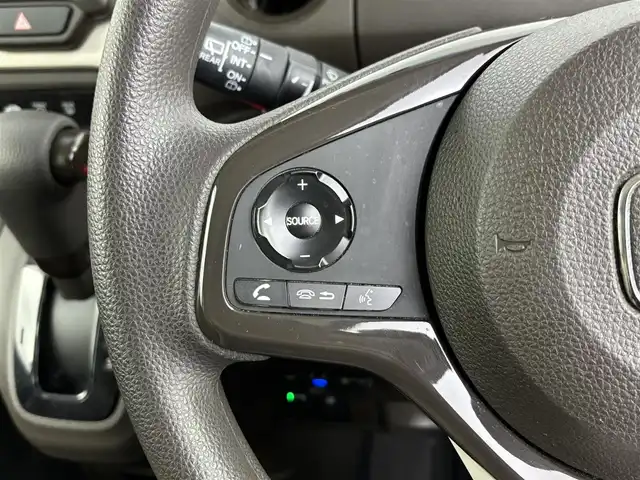 ホンダ Ｎ ＢＯＸ L 埼玉県 2022(令4)年 4.9万km プラチナホワイトパール 純正ディスプレイオーディオ（TV/BT/CD）/バックカメラ/レーダークルーズコントロール/横滑り防止装置/レーンキープアシスト/盗難防止装置/衝突軽減システム/LEDヘッドライト/ETC/片側パワースライドドア/純正フロアマット/ドライブレコーダー/スマートキー/プッシュスタート