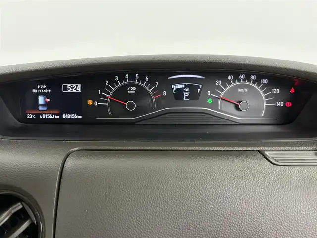 ホンダ Ｎ ＢＯＸ L 埼玉県 2022(令4)年 4.9万km プラチナホワイトパール 純正ディスプレイオーディオ（TV/BT/CD）/バックカメラ/レーダークルーズコントロール/横滑り防止装置/レーンキープアシスト/盗難防止装置/衝突軽減システム/LEDヘッドライト/ETC/片側パワースライドドア/純正フロアマット/ドライブレコーダー/スマートキー/プッシュスタート