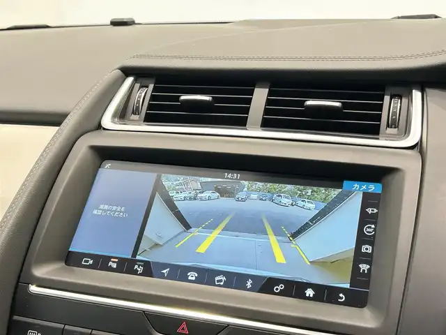 ジャガー Ｅペース 福岡県 2018(平30)年 3.6万km 白 純正ナビ /Bluetooth /クルコン /360°カメラ /Bカメラ /Fカメラ /パーキングアシスト /白革 /AndroidAuto /AppleCarPlay