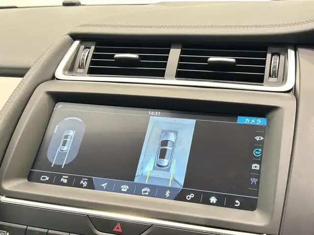 ジャガー Ｅペース 福岡県 2018(平30)年 3.6万km 白 純正ナビ /Bluetooth /クルコン /360°カメラ /Bカメラ /Fカメラ /パーキングアシスト /白革 /AndroidAuto /AppleCarPlay