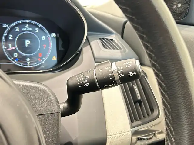 ジャガー Ｅペース 福岡県 2018(平30)年 3.6万km 白 純正ナビ /Bluetooth /クルコン /360°カメラ /Bカメラ /Fカメラ /パーキングアシスト /白革 /AndroidAuto /AppleCarPlay