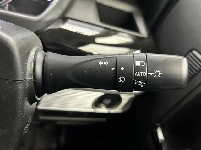 スズキ スペーシア カスタム HYBRID GS 鹿児島県 2021(令3)年 4.3万km ブルーイッシュブラックパール3 社外ナビ/(Bluetooth/DVD/CD)/スズキセーフティサポート/　・デュアルセンサーブレーキサポート/　・誤発進抑制機能/　・車線逸脱警報機能/　・車線逸脱抑制機能/　・発進お知らせ機能/　・標識認識機能/　・アダプティブクルーズコントロール/片側パワースライドドア/運転席シートヒーター/ロールサンシェード/ステアリングリモコン/電動格納ミラー/アイドリングストップ/プッシュスタート
