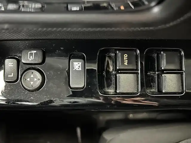 スズキ スペーシア カスタム HYBRID GS 鹿児島県 2021(令3)年 4.3万km ブルーイッシュブラックパール3 社外ナビ/(Bluetooth/DVD/CD)/スズキセーフティサポート/　・デュアルセンサーブレーキサポート/　・誤発進抑制機能/　・車線逸脱警報機能/　・車線逸脱抑制機能/　・発進お知らせ機能/　・標識認識機能/　・アダプティブクルーズコントロール/片側パワースライドドア/運転席シートヒーター/ロールサンシェード/ステアリングリモコン/電動格納ミラー/アイドリングストップ/プッシュスタート