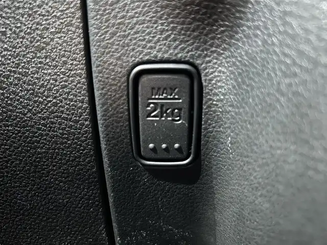 スズキ スペーシア カスタム HYBRID GS 鹿児島県 2021(令3)年 4.3万km ブルーイッシュブラックパール3 社外ナビ/(Bluetooth/DVD/CD)/スズキセーフティサポート/　・デュアルセンサーブレーキサポート/　・誤発進抑制機能/　・車線逸脱警報機能/　・車線逸脱抑制機能/　・発進お知らせ機能/　・標識認識機能/　・アダプティブクルーズコントロール/片側パワースライドドア/運転席シートヒーター/ロールサンシェード/ステアリングリモコン/電動格納ミラー/アイドリングストップ/プッシュスタート