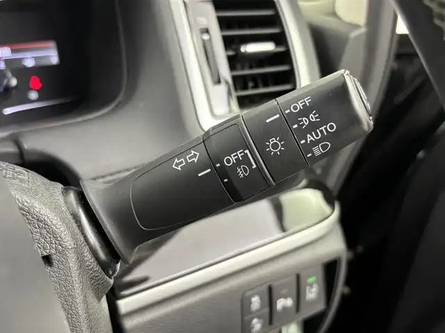 ホンダ オデッセイ アブソルート・EXホンダセンジング 埼玉県 2018(平30)年 6.3万km クリスタルブラックパール CMBS衝突軽減ブレーキ/純正９インチナビVXM-197VFNi/(フルセグTV/CD/DVD/Bluetooth/HDMI/USB/AM/FM/SD)/全方位カメラ/両側パワースライドドア /スマートパーキングアシスト/アダプティブクルーズコントロール/レーンキープアシスト/先行車発進お知らせ/ブラインドスポットインフォメーション/コーナーセンサー/パドルシフト/ECON/ビルトインETC2.0/ハーフレザーシート /シートヒーター /スマートキー/プッシュスタート/純正１８インチアルミホイール