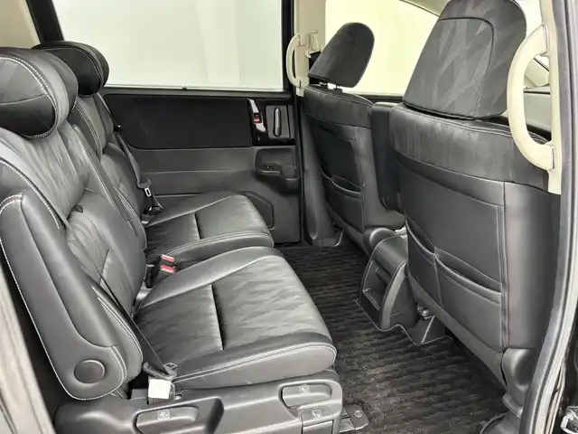 ホンダ オデッセイ アブソルート・EXホンダセンジング 埼玉県 2018(平30)年 6.3万km クリスタルブラックパール CMBS衝突軽減ブレーキ/純正９インチナビVXM-197VFNi/(フルセグTV/CD/DVD/Bluetooth/HDMI/USB/AM/FM/SD)/全方位カメラ/両側パワースライドドア /スマートパーキングアシスト/アダプティブクルーズコントロール/レーンキープアシスト/先行車発進お知らせ/ブラインドスポットインフォメーション/コーナーセンサー/パドルシフト/ECON/ビルトインETC2.0/ハーフレザーシート /シートヒーター /スマートキー/プッシュスタート/純正１８インチアルミホイール