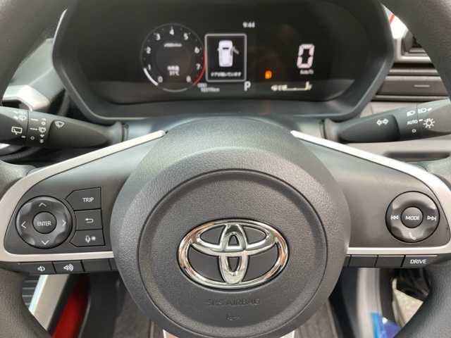 トヨタ ライズ G 兵庫県 2023(令5)年 1.1万km ブラックマイカメタリック ワンオーナー /純正9インチディスプレイオーディオ/・フルセグTV/Bluetooth/モデリスタエアロ/バックカメラ/スマートアシスト/ブラインドスポットモニター/レーンアシスト/車線逸脱警報/パーキングソナー/前後ドライブレコーダー/オートマチックハイビーム/オートライト/純正LEDヘッドライト/ビルトインETC/アイドリングストップ/純正16インチAW/プッシュEgスタート/ストップ/スマートキー×2/ターンランプ付電動格納ドアミラー/スペアタイヤ/ドアバイザー/純正フロアマット/取扱説明書/新車時保証書