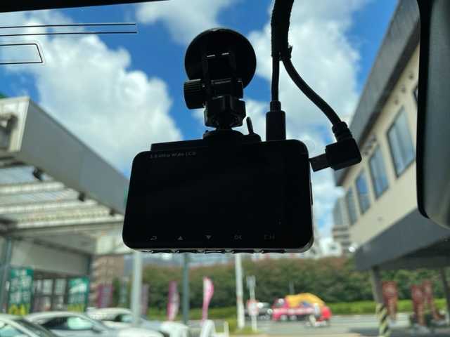 トヨタ ライズ G 兵庫県 2023(令5)年 1.1万km ブラックマイカメタリック ワンオーナー /純正9インチディスプレイオーディオ/・フルセグTV/Bluetooth/モデリスタエアロ/バックカメラ/スマートアシスト/ブラインドスポットモニター/レーンアシスト/車線逸脱警報/パーキングソナー/前後ドライブレコーダー/オートマチックハイビーム/オートライト/純正LEDヘッドライト/ビルトインETC/アイドリングストップ/純正16インチAW/プッシュEgスタート/ストップ/スマートキー×2/ターンランプ付電動格納ドアミラー/スペアタイヤ/ドアバイザー/純正フロアマット/取扱説明書/新車時保証書