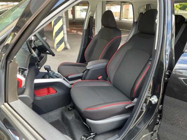 トヨタ ライズ G 兵庫県 2023(令5)年 1.1万km ブラックマイカメタリック ワンオーナー /純正9インチディスプレイオーディオ/・フルセグTV/Bluetooth/モデリスタエアロ/バックカメラ/スマートアシスト/ブラインドスポットモニター/レーンアシスト/車線逸脱警報/パーキングソナー/前後ドライブレコーダー/オートマチックハイビーム/オートライト/純正LEDヘッドライト/ビルトインETC/アイドリングストップ/純正16インチAW/プッシュEgスタート/ストップ/スマートキー×2/ターンランプ付電動格納ドアミラー/スペアタイヤ/ドアバイザー/純正フロアマット/取扱説明書/新車時保証書