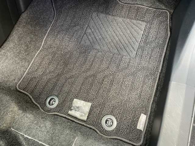 トヨタ ライズ G 兵庫県 2023(令5)年 1.1万km ブラックマイカメタリック ワンオーナー /純正9インチディスプレイオーディオ/・フルセグTV/Bluetooth/モデリスタエアロ/バックカメラ/スマートアシスト/ブラインドスポットモニター/レーンアシスト/車線逸脱警報/パーキングソナー/前後ドライブレコーダー/オートマチックハイビーム/オートライト/純正LEDヘッドライト/ビルトインETC/アイドリングストップ/純正16インチAW/プッシュEgスタート/ストップ/スマートキー×2/ターンランプ付電動格納ドアミラー/スペアタイヤ/ドアバイザー/純正フロアマット/取扱説明書/新車時保証書