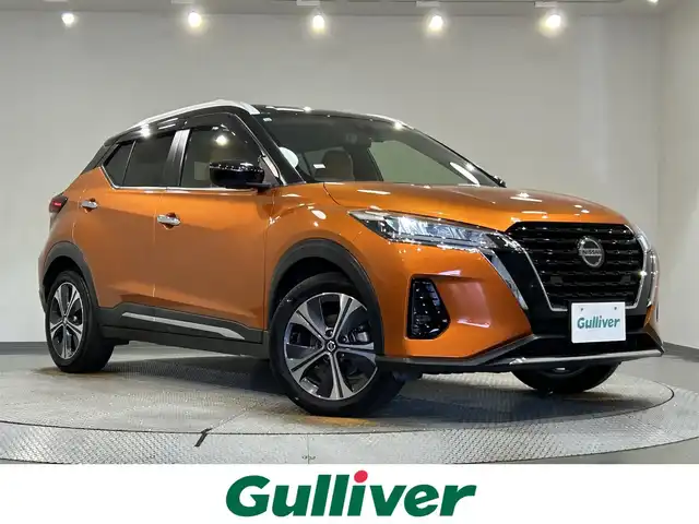 日産 キックス X ツートーンインテリアED 愛知県 2020(令2)年 2.9万km プレミアムホライズンオレンジ/ピュアブラック 2トーン 純正９インチナビ/プロパイロット/アラウンドビューモニター/衝突軽減ブレーキ/レーダークルーズコントロール/車線逸脱警報/クリアランスソナー/シートヒーター/ハンドルヒーター/ドライブレコーダー/デジタルインナーミラー/ビルトインＥＴＣ/ＬＥＤヘッドライト/ISOFIX/アクセサリーソケット/純正フロアマット/純正17インチアルミホイール