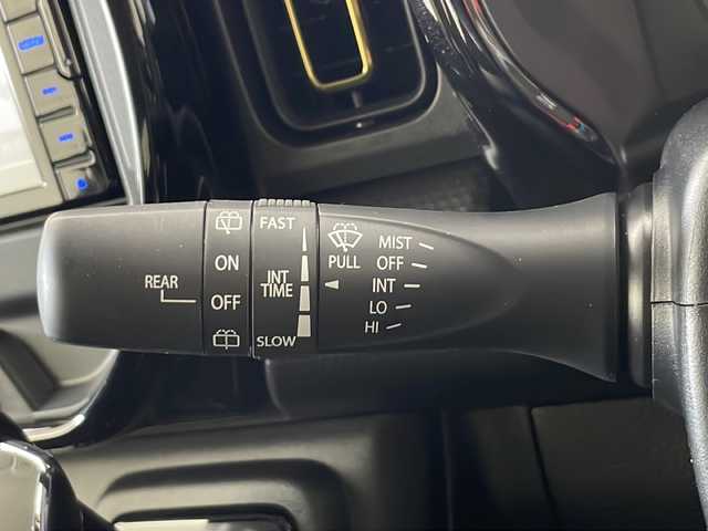 スズキ ハスラー HYBRID X 秋田県 2025(令7)年 0.6万km クールカーキパールメタリック/ソフトベージュメタリック 4WD/スズキセーフティサポート/社外メモリナビ/　（CD/Bluetooth）/バックカメラ/クルーズコントロール/ステアリングスイッチ/革巻きハンドル/前席シートヒーター/ETC/社外フロアマット/純正アルミホイール/LEDヘッドライト/フォグランプ/オートライト/スマートキー/スペアキー
